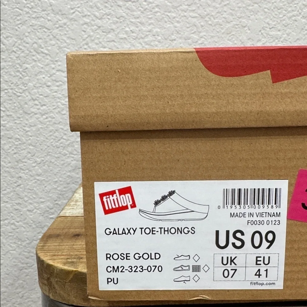 Fitflop Galaxy Toe Thong Rose Gold Sandals Size 9
